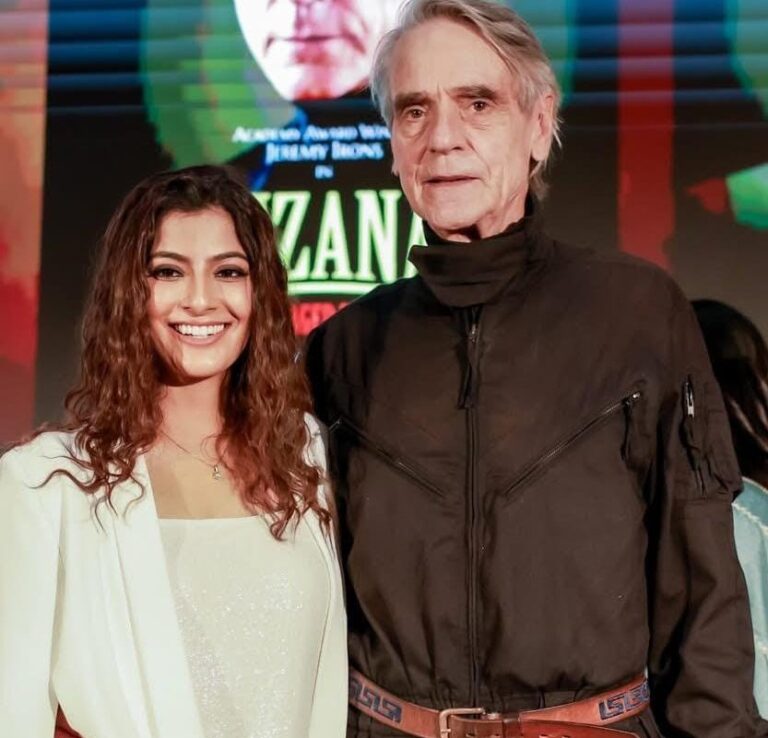 Varalaxmi Sarathkumar Hollywood Entry