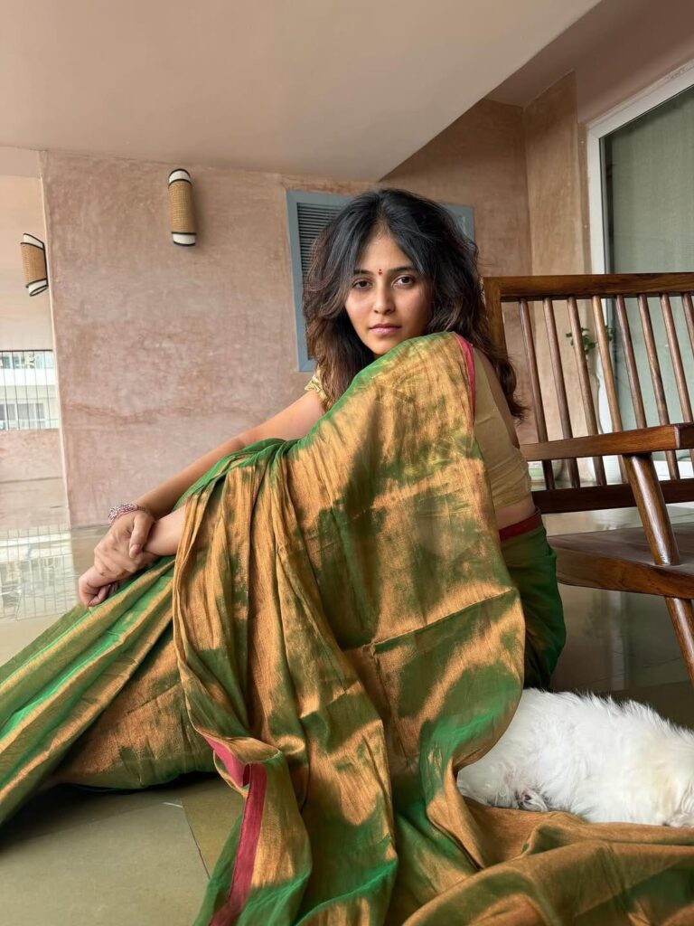 Team Actor Vishal’s “Vishal-35”, Marks the 99th Production of RB Choudhary’s Super Good Films, Welcomes Actress Anjali On Board