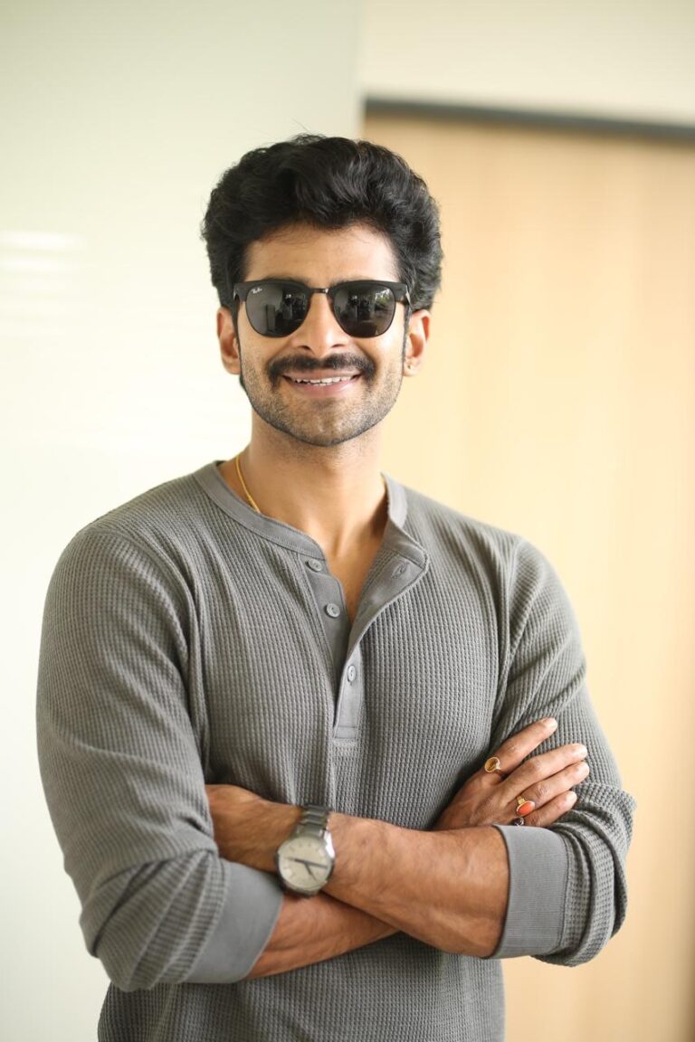 The Girlfriend” is a film people can easily relate to in their own lives.