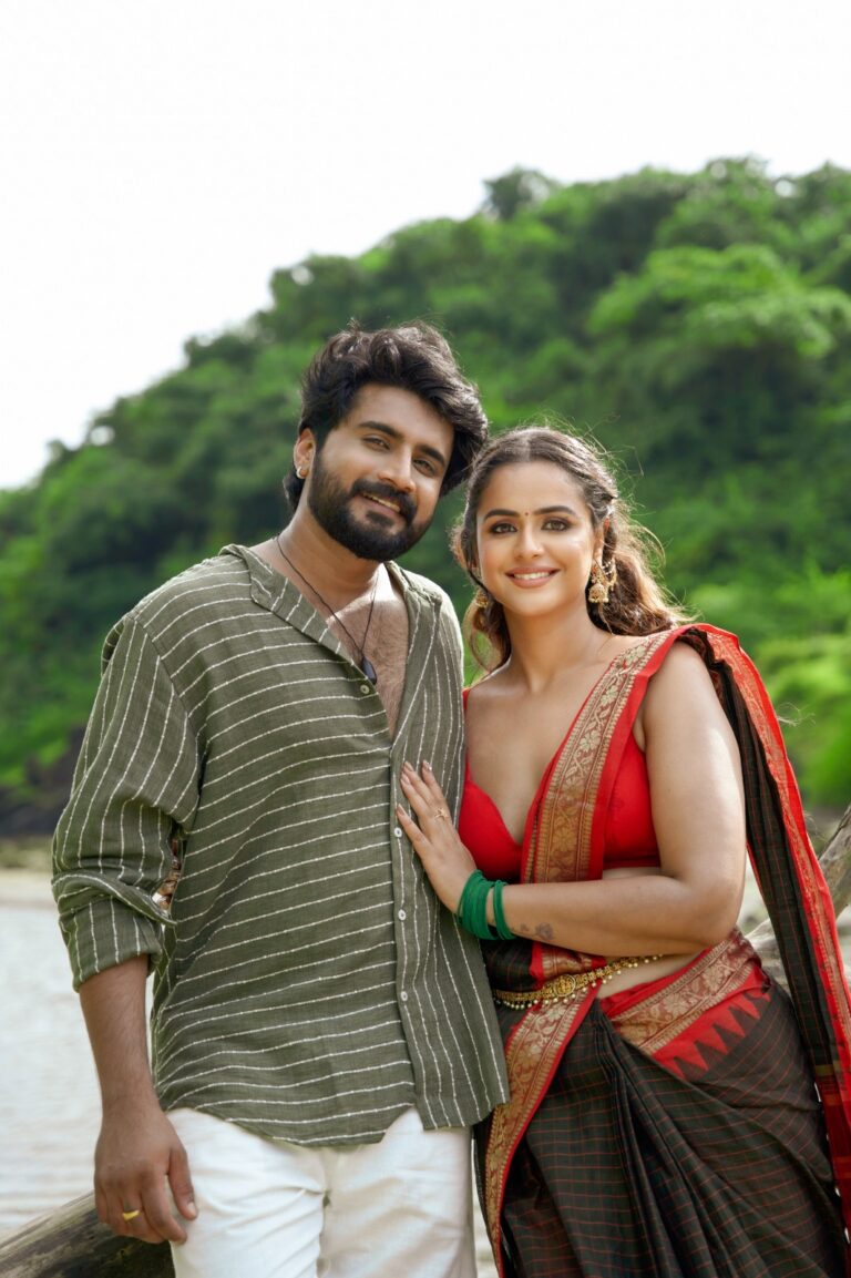 Prachi Tehlan and Nikhil Maliyakkal Cast a Spell in Thenela Vanala