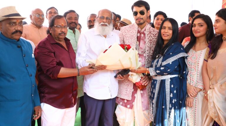 Grand Launch of “Amma……Naaku Aa Abbayi Kaavali!!”