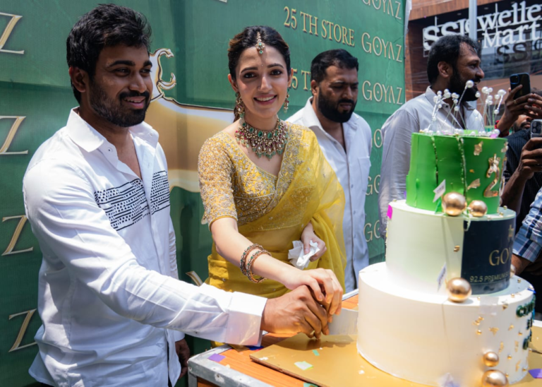 INDIA’S LARGEST LUXURY SILVER JEWELLERY STORE, GOYAZ, NOW OPENING IT’S SILVER JUBILEEE STORE i.e. 25th STORE IN SRIKAKULAM, ANDHRA PRADESH.Inaugurated by Actress Ms. NEHA SHETTY